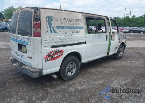 2003 GMC Savana Standard z USA, uszkodzony, nr VIN 1GTHG35U231209847